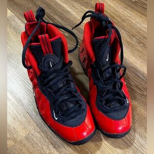Nike Little Posite One GS Red Black Foamposite Kids Size 5Y CZ2520-600